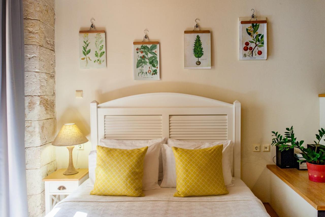 Charming Studio In The Old Town Chrissi Akti Chania Exterior foto